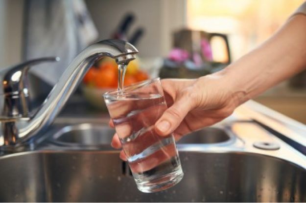 How to Easily Reduce Fluoride in your Water